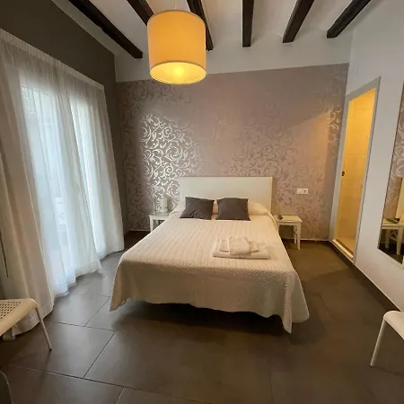 Mediterraneo Guest house 2*