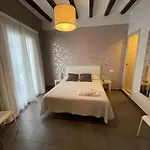 Mediterráneo Vendégház 3*