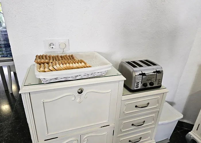 Mediterraneo بيت ضيافة 3*